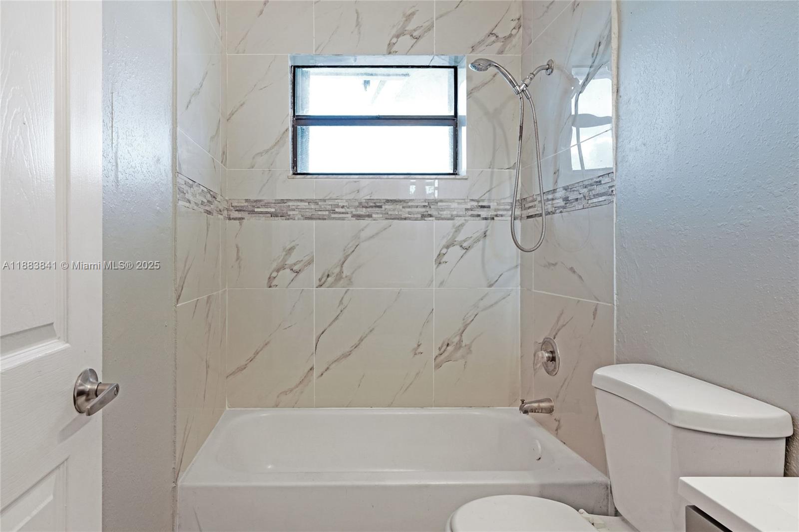 SAN REMO - Residential Lease