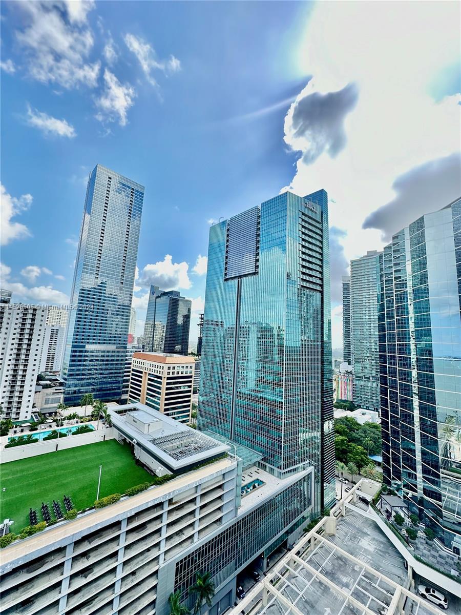 SOLARIS AT BRICKELL BAY C - Residential Lease