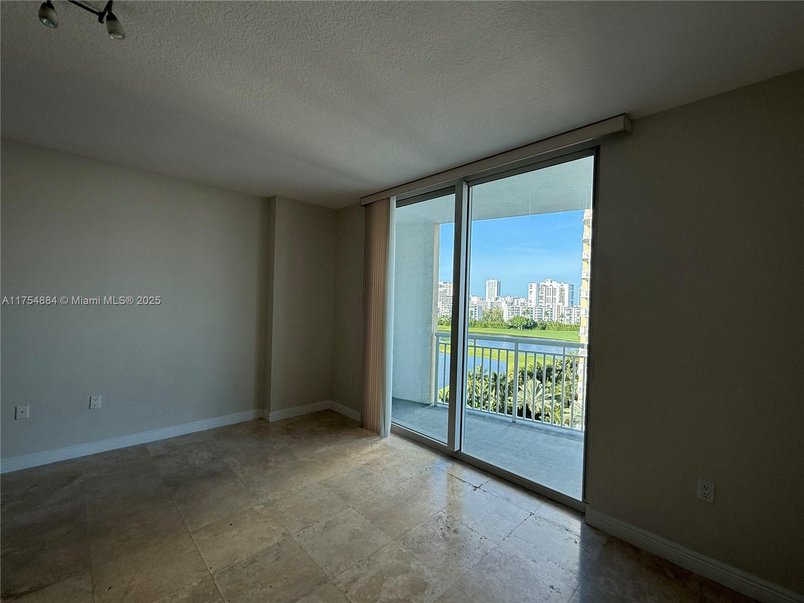 DUO CONDOMINIUM WEST - Residential
