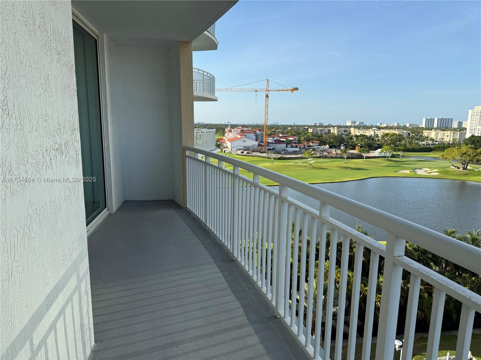 DUO CONDOMINIUM WEST - Residential