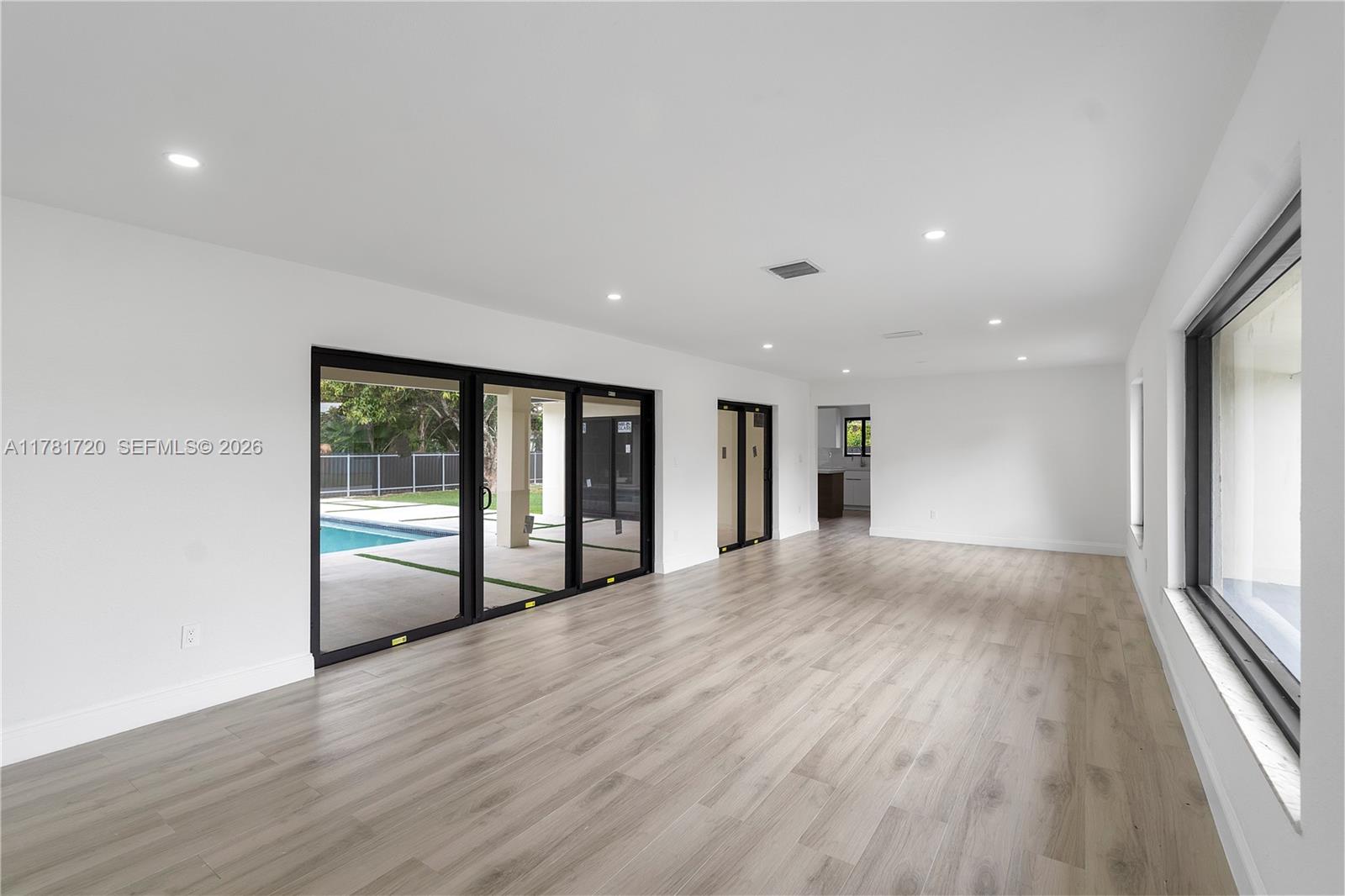 MARAL ESTS SEC 2 - Residential