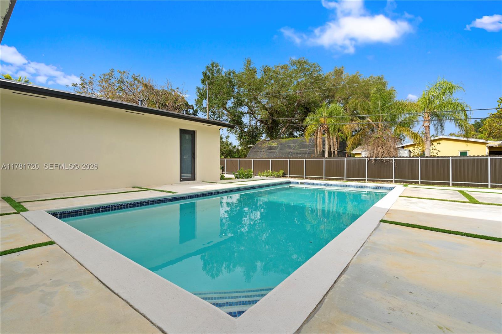 MARAL ESTS SEC 2 - Residential