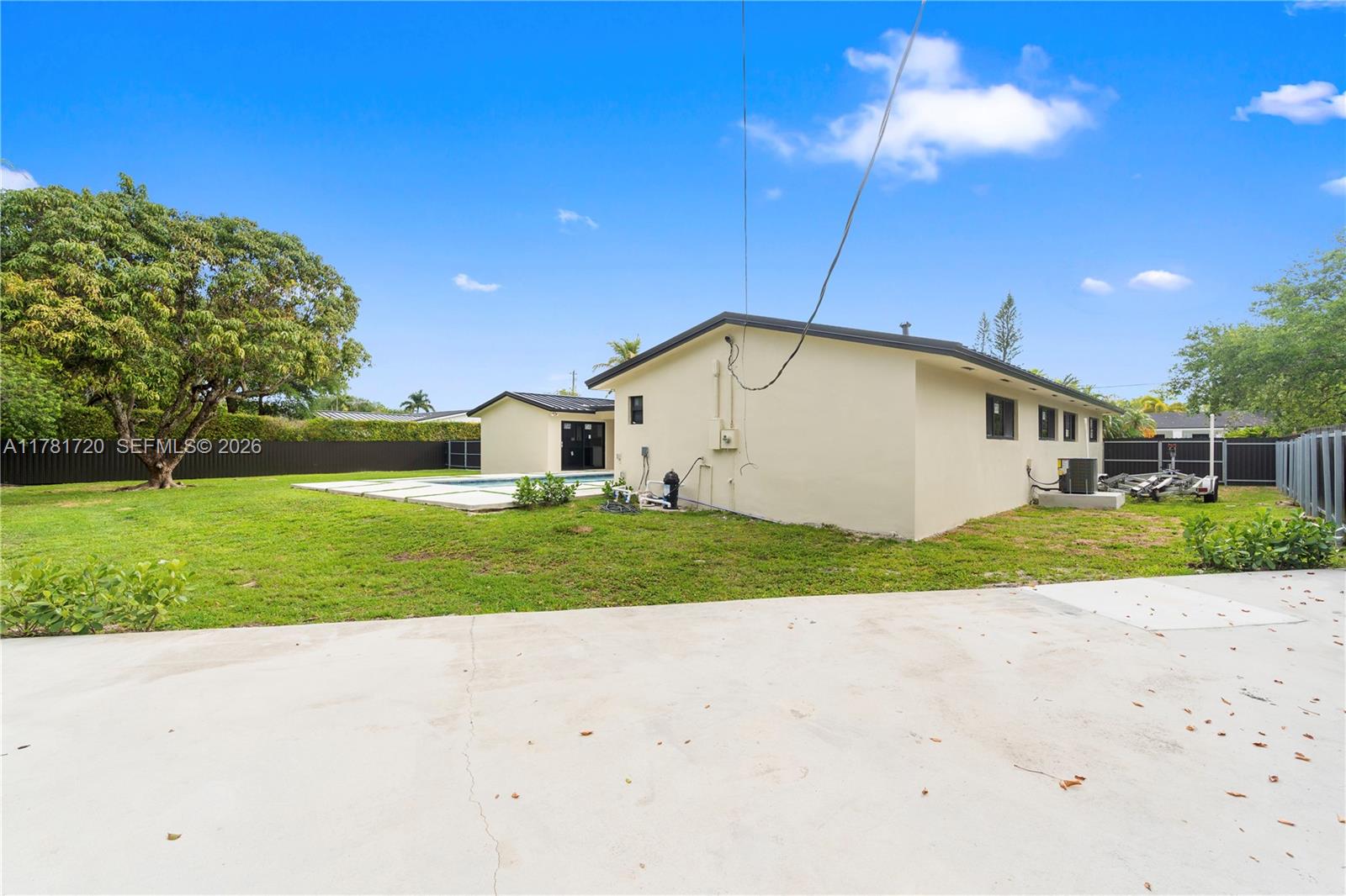 MARAL ESTS SEC 2 - Residential