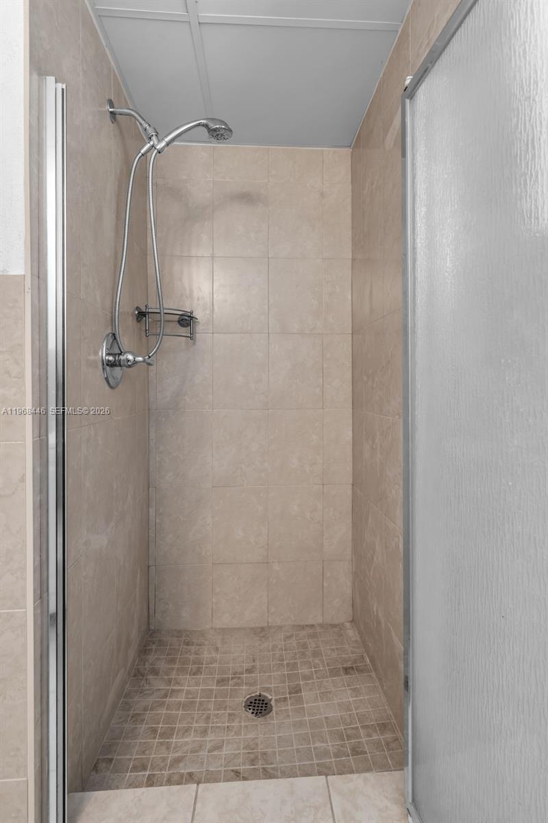 MIRASOL OCEAN TOWERS COND - Residential