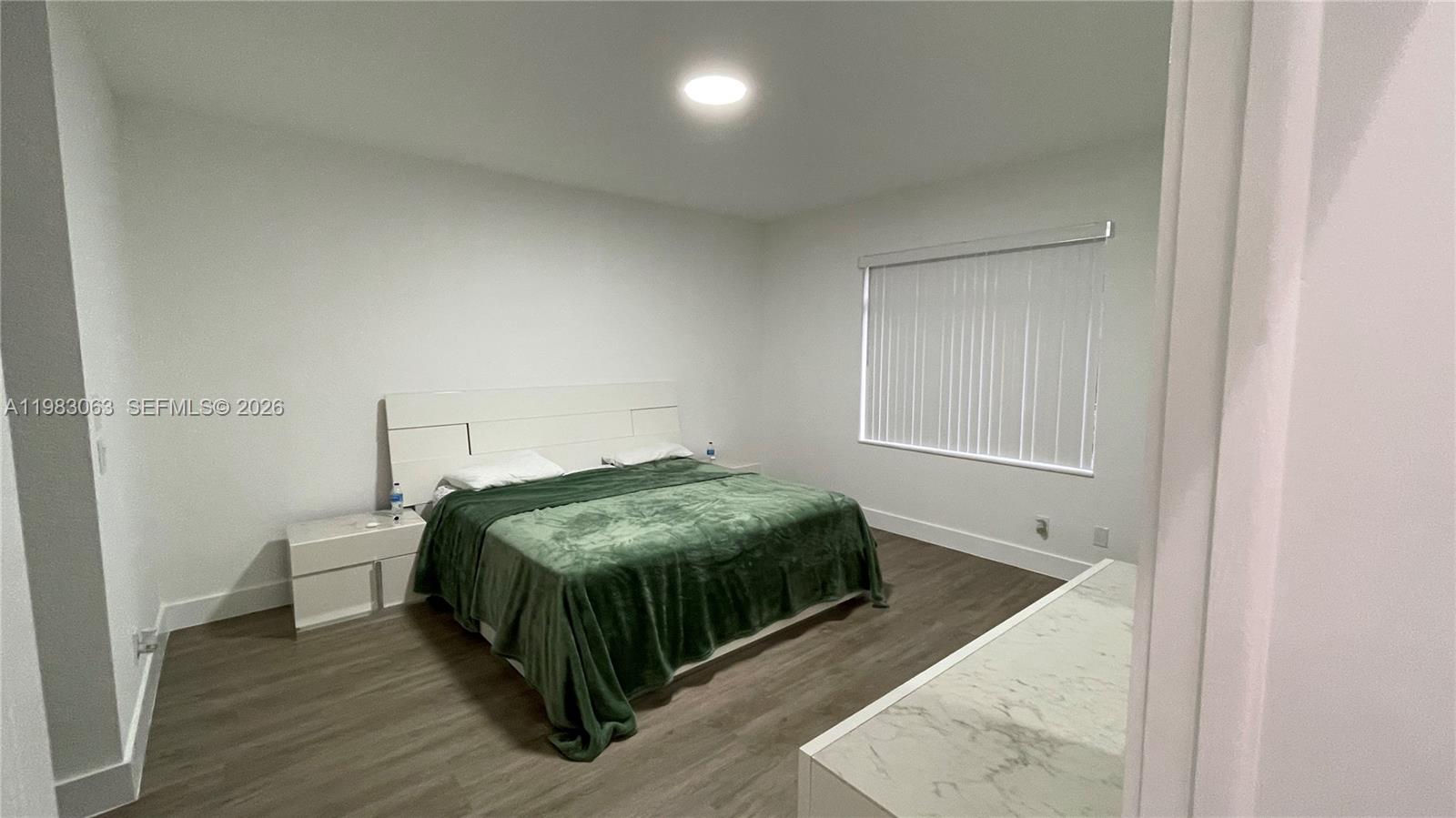 PEMBROKE LAKES SOUTH - Residential