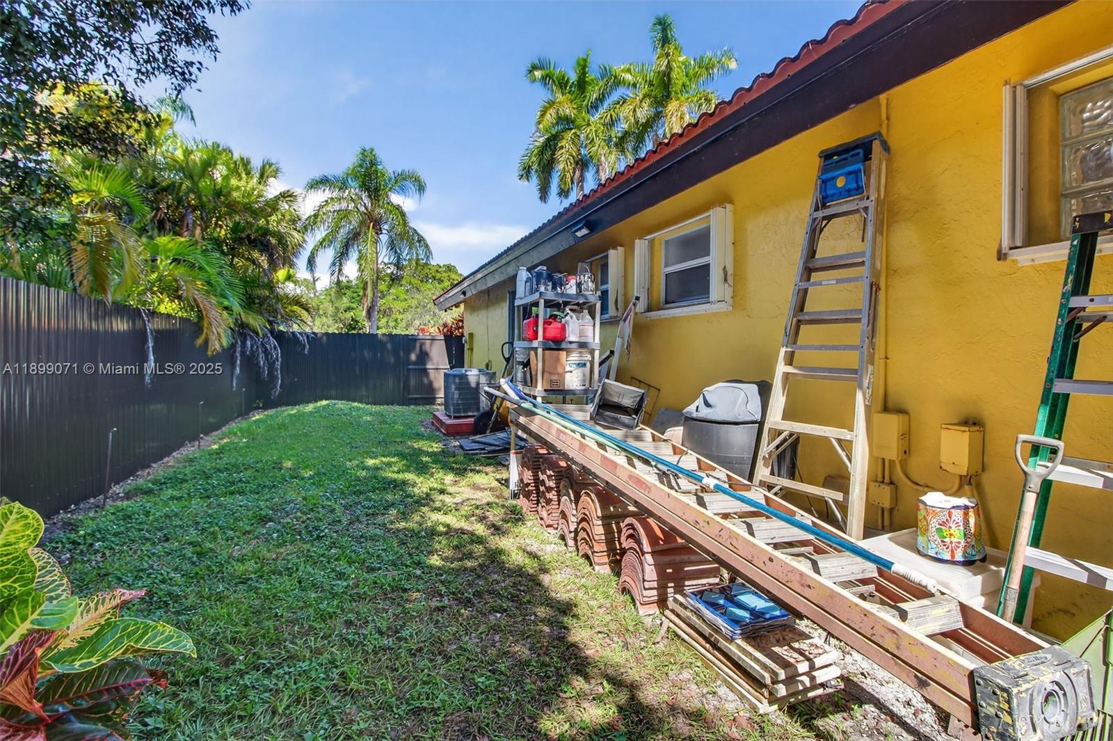 CUTLER TEN PINES - Residential