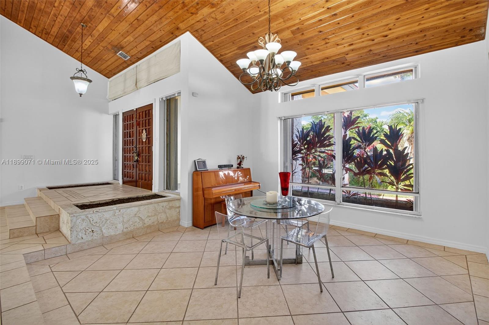 CUTLER TEN PINES - Residential