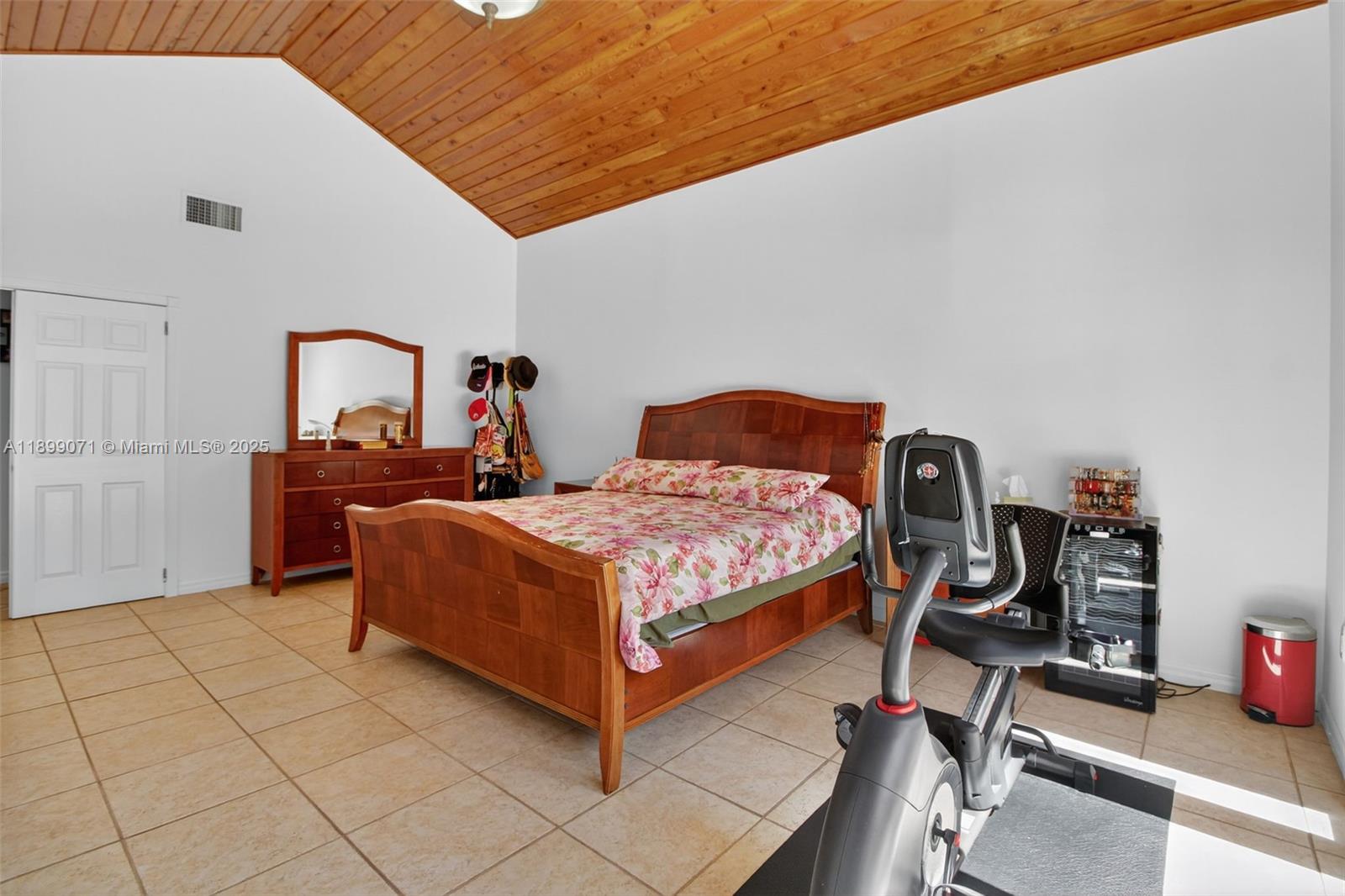 CUTLER TEN PINES - Residential