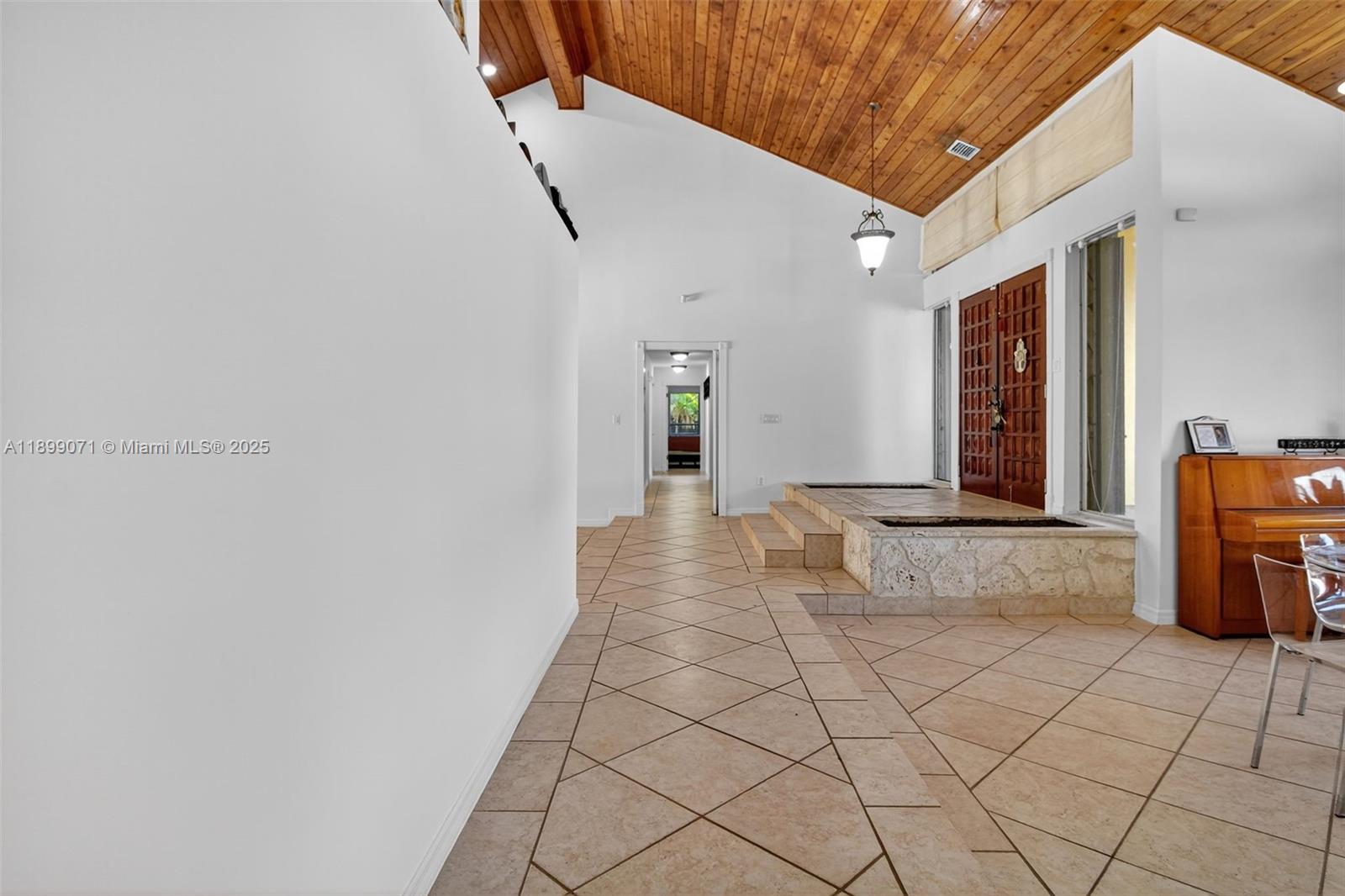 CUTLER TEN PINES - Residential