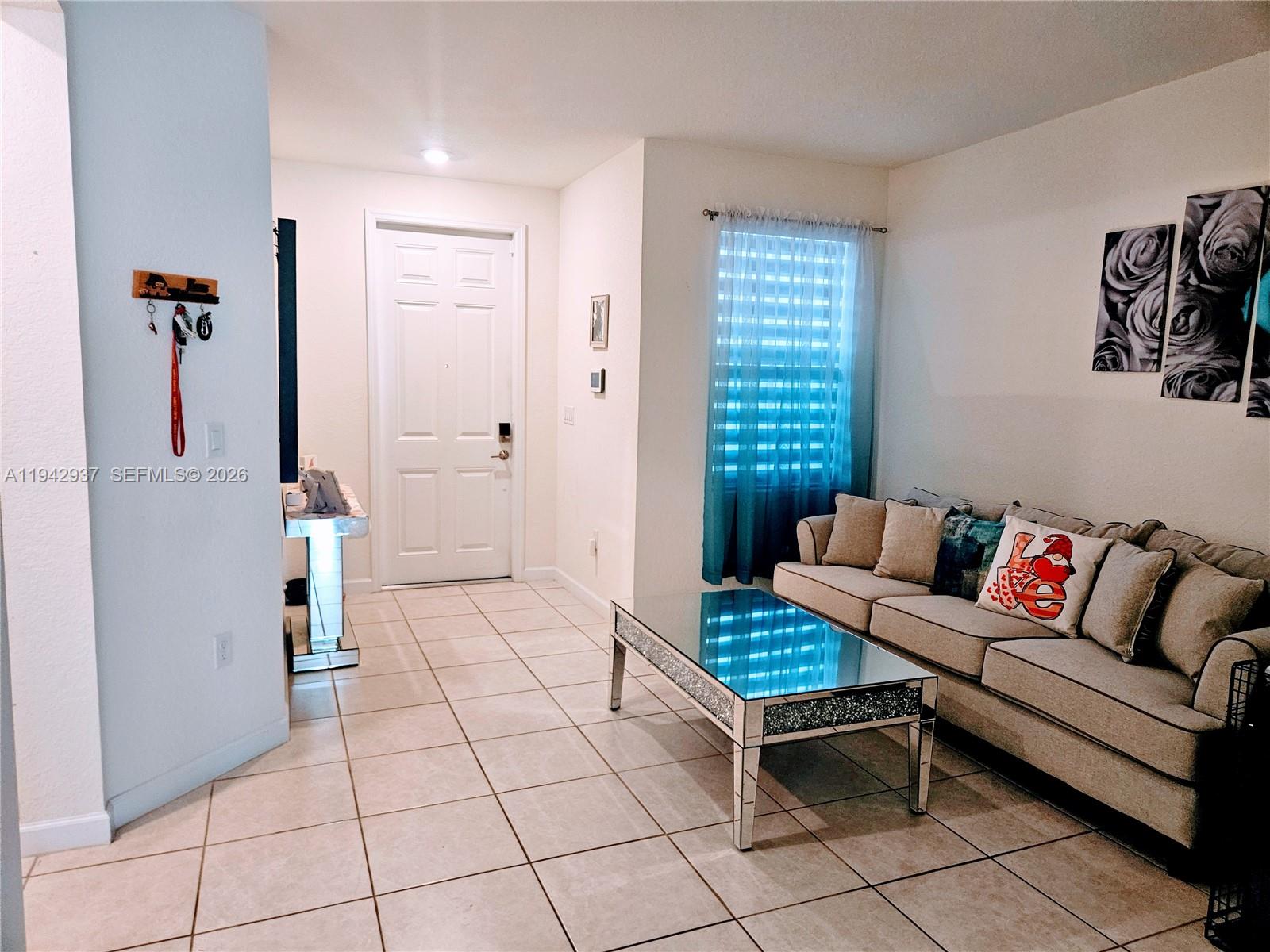 AQUABELLA NORTH REPLAT - Residential