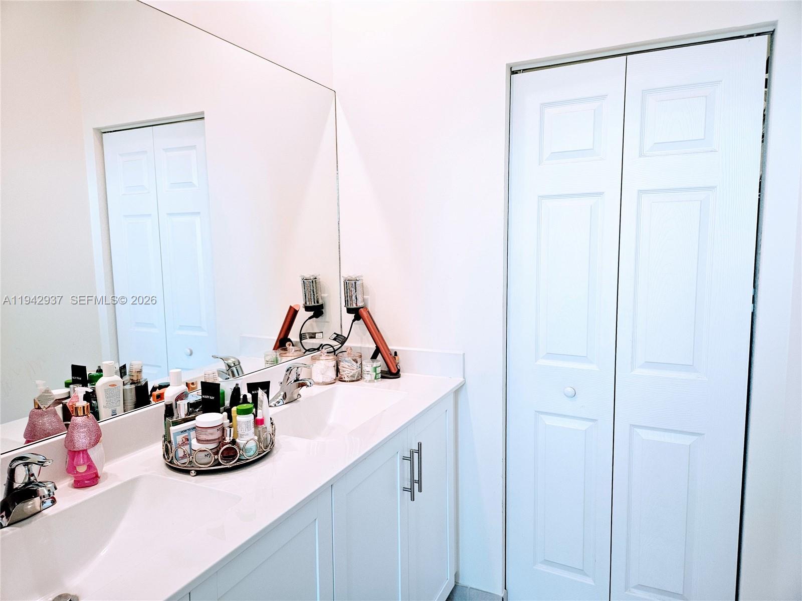 AQUABELLA NORTH REPLAT - Residential