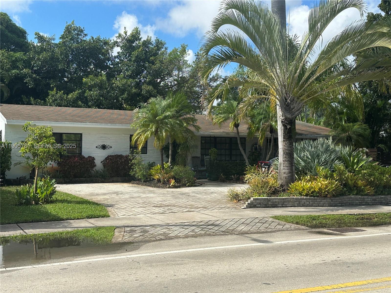 MIDDLE RIVER ESTATES - Residential