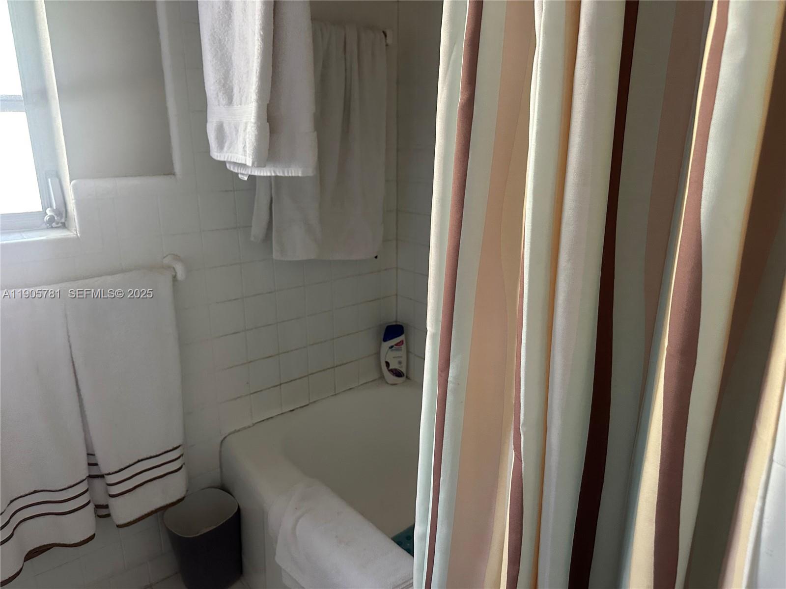 MIDDLE RIVER ESTATES - Residential