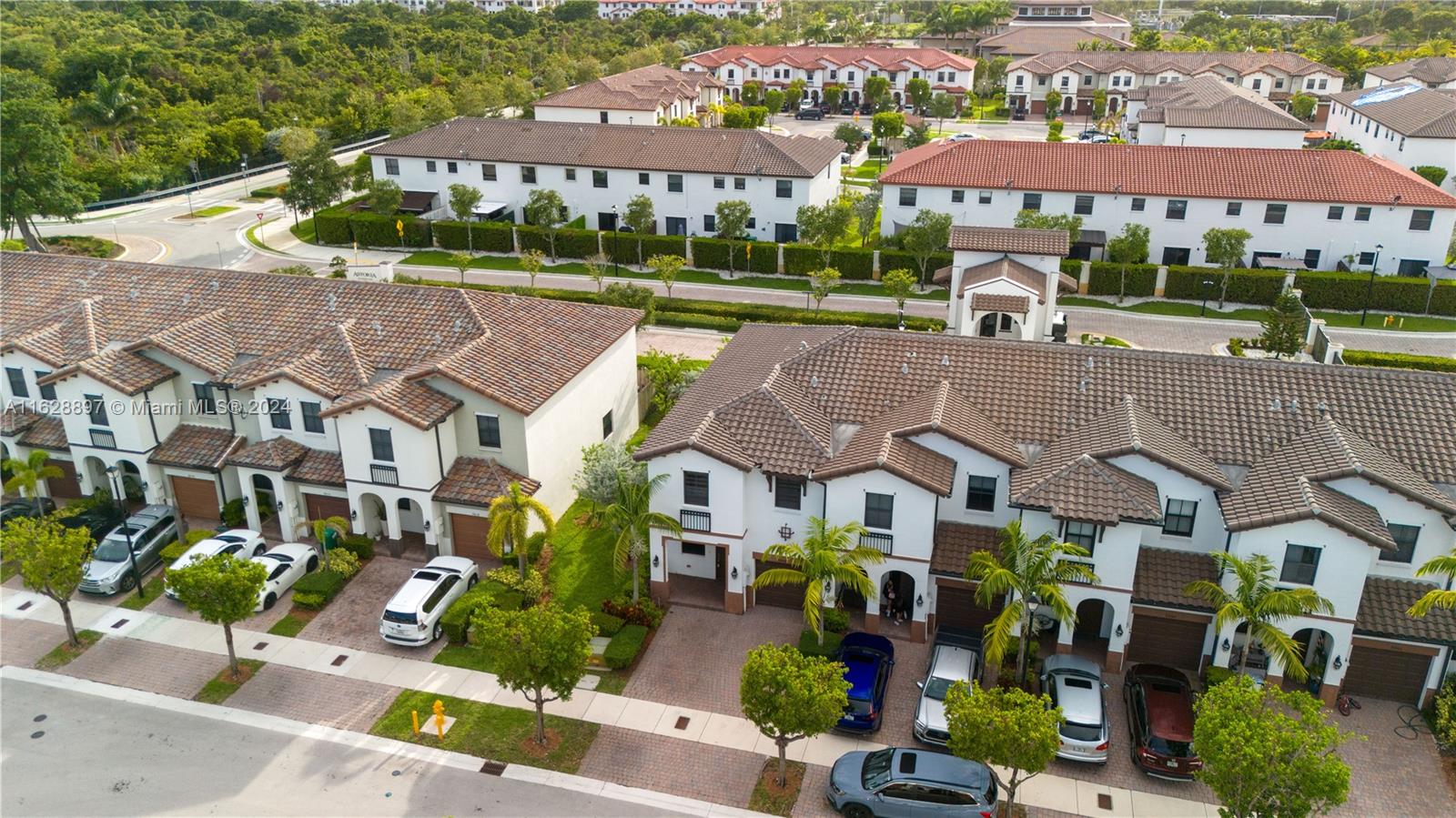 GRAND BAY NORTH - Residential