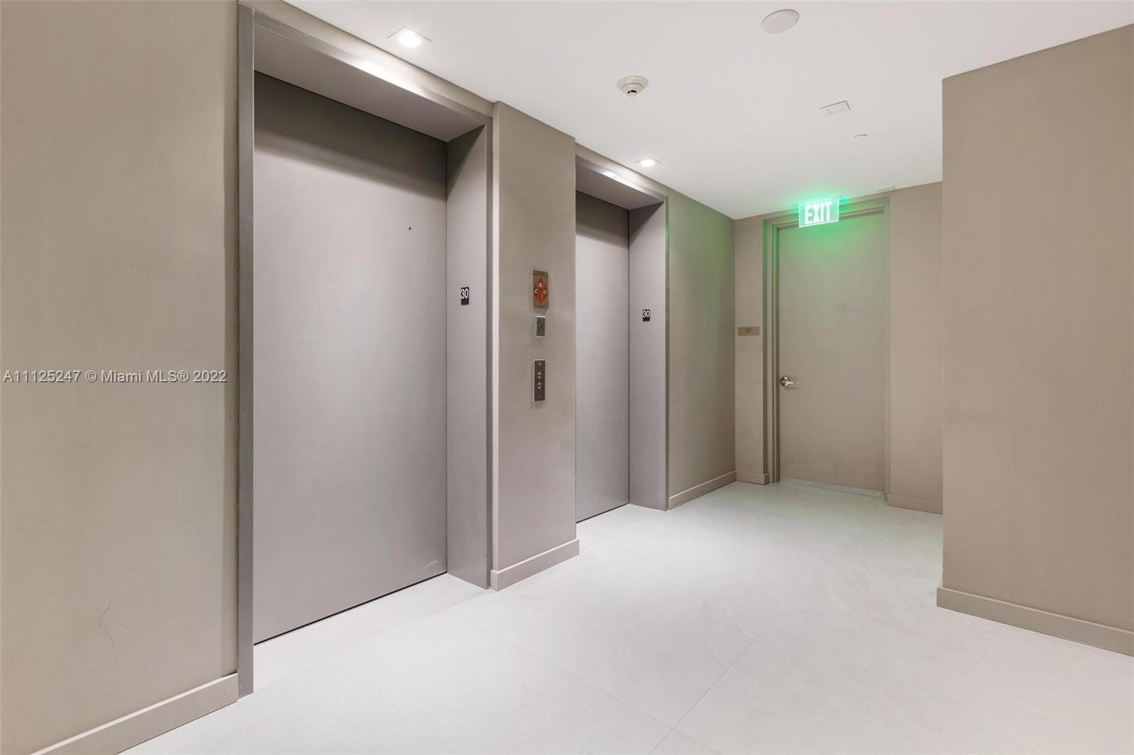 18975 COLLINS CONDO - Residential