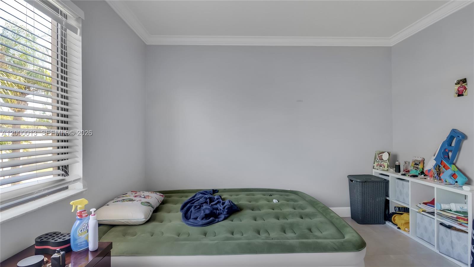 LANDINGS - Residential