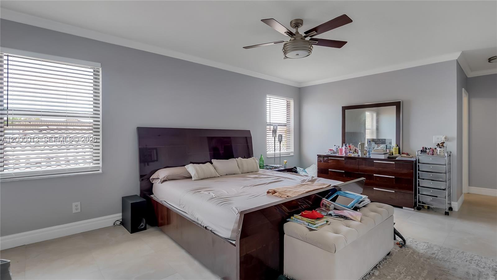 LANDINGS - Residential