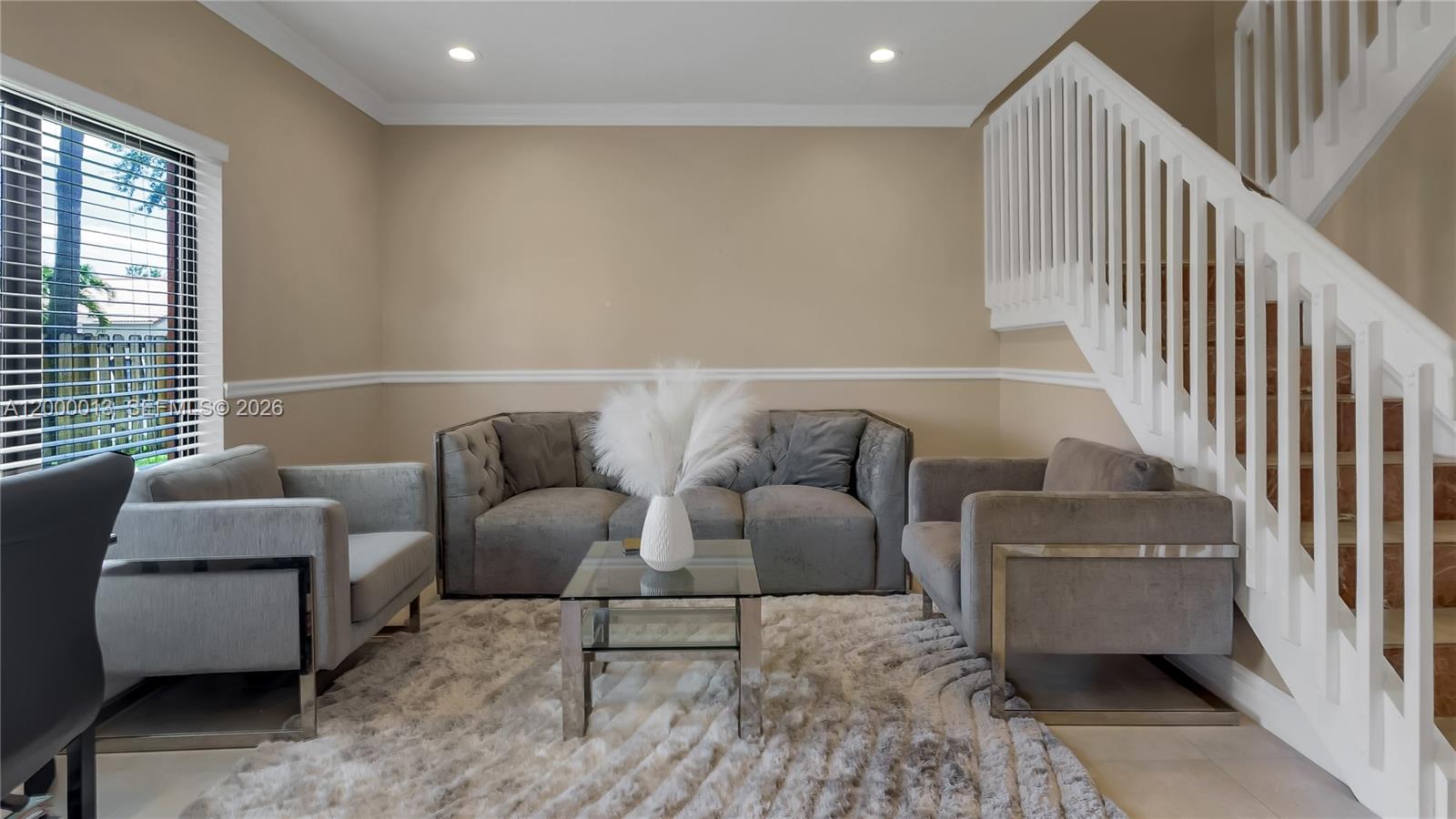 LANDINGS - Residential