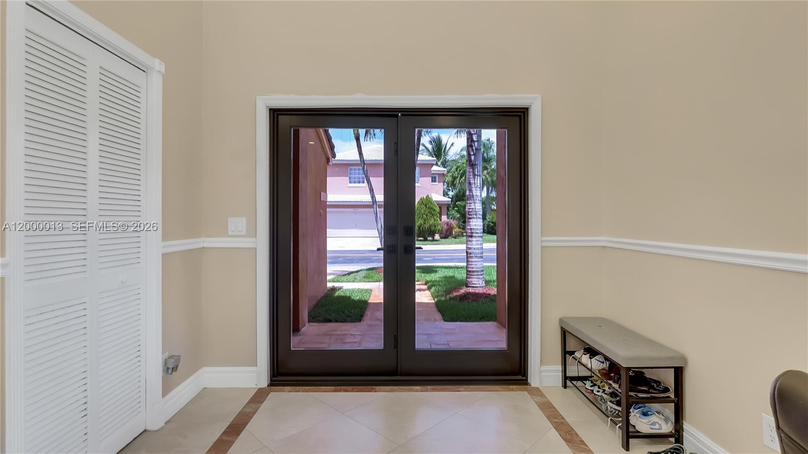 LANDINGS - Residential