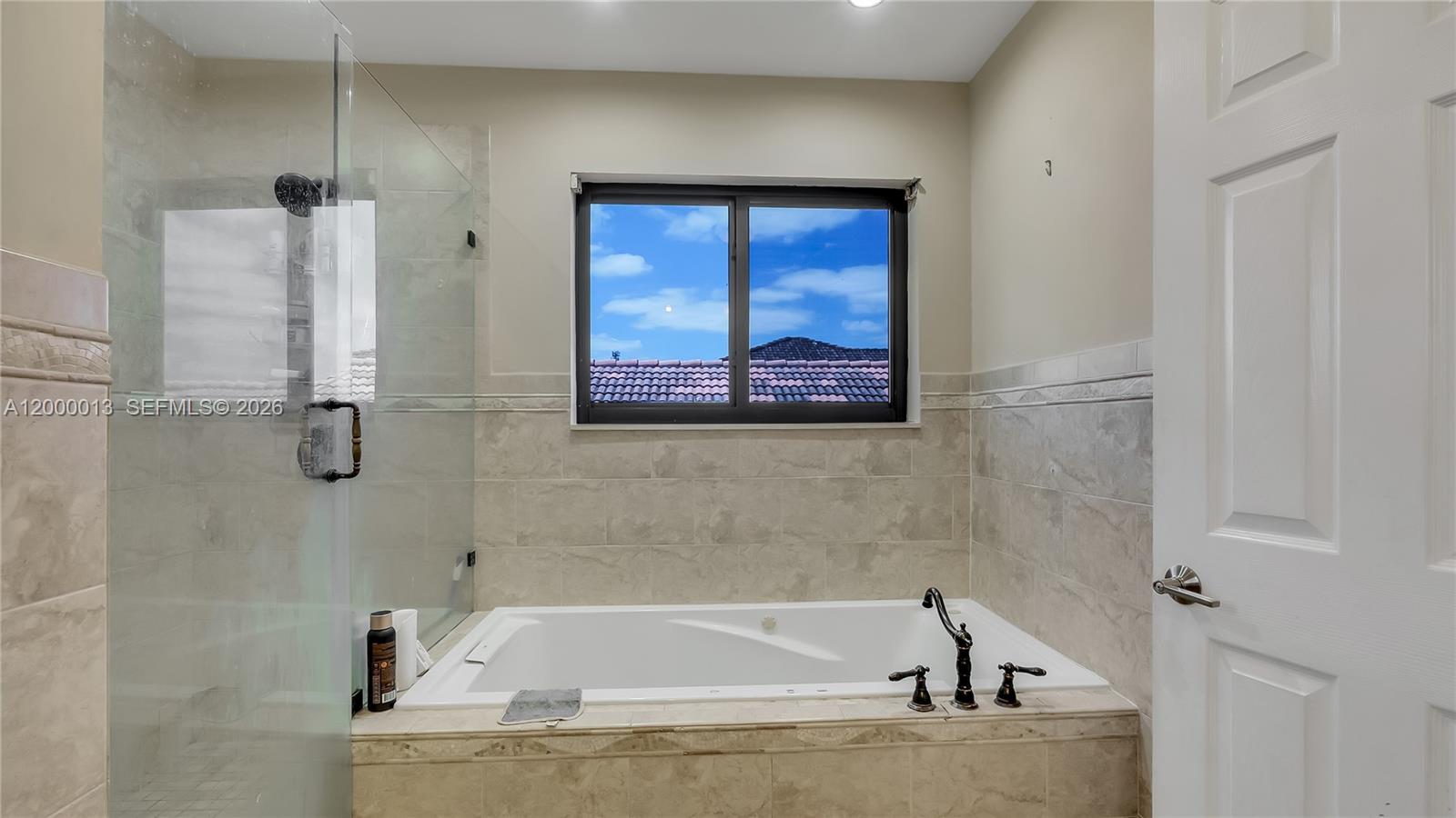 LANDINGS - Residential