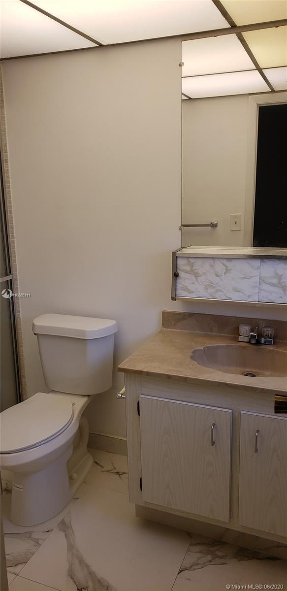 COURTYARDS OF BROWARD CON - Residential Lease