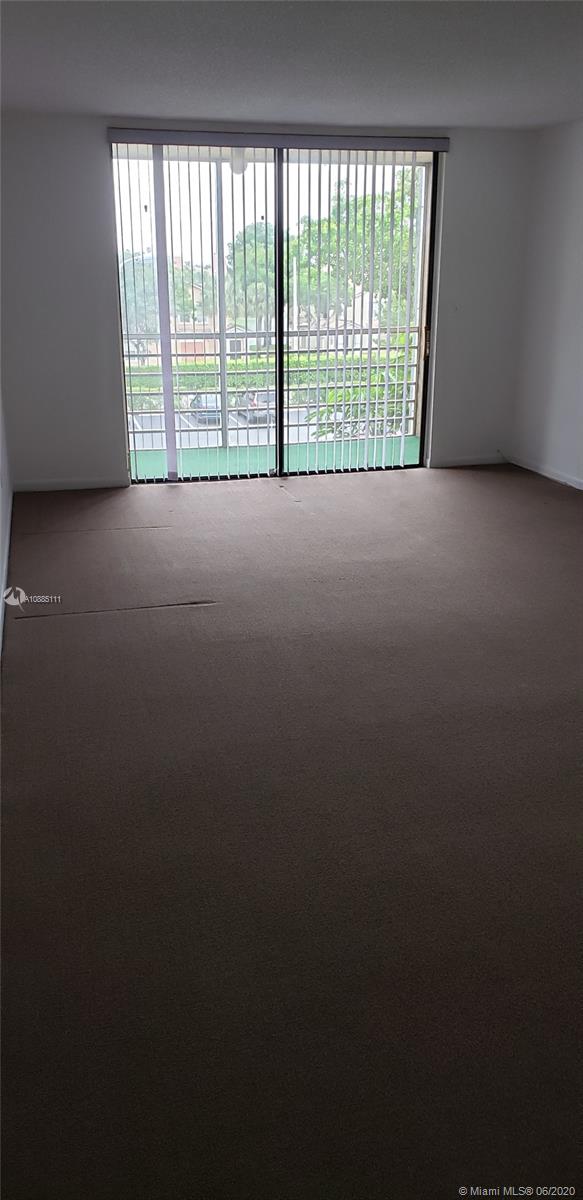 COURTYARDS OF BROWARD CON - Residential Lease