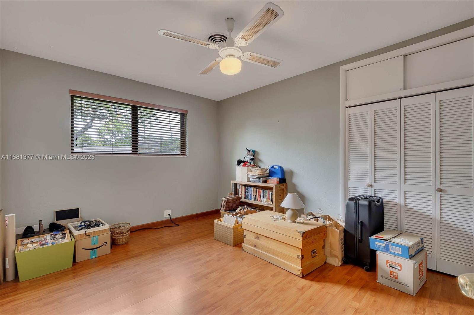 PINE TREE ESTATES 1ST ADD - Residential