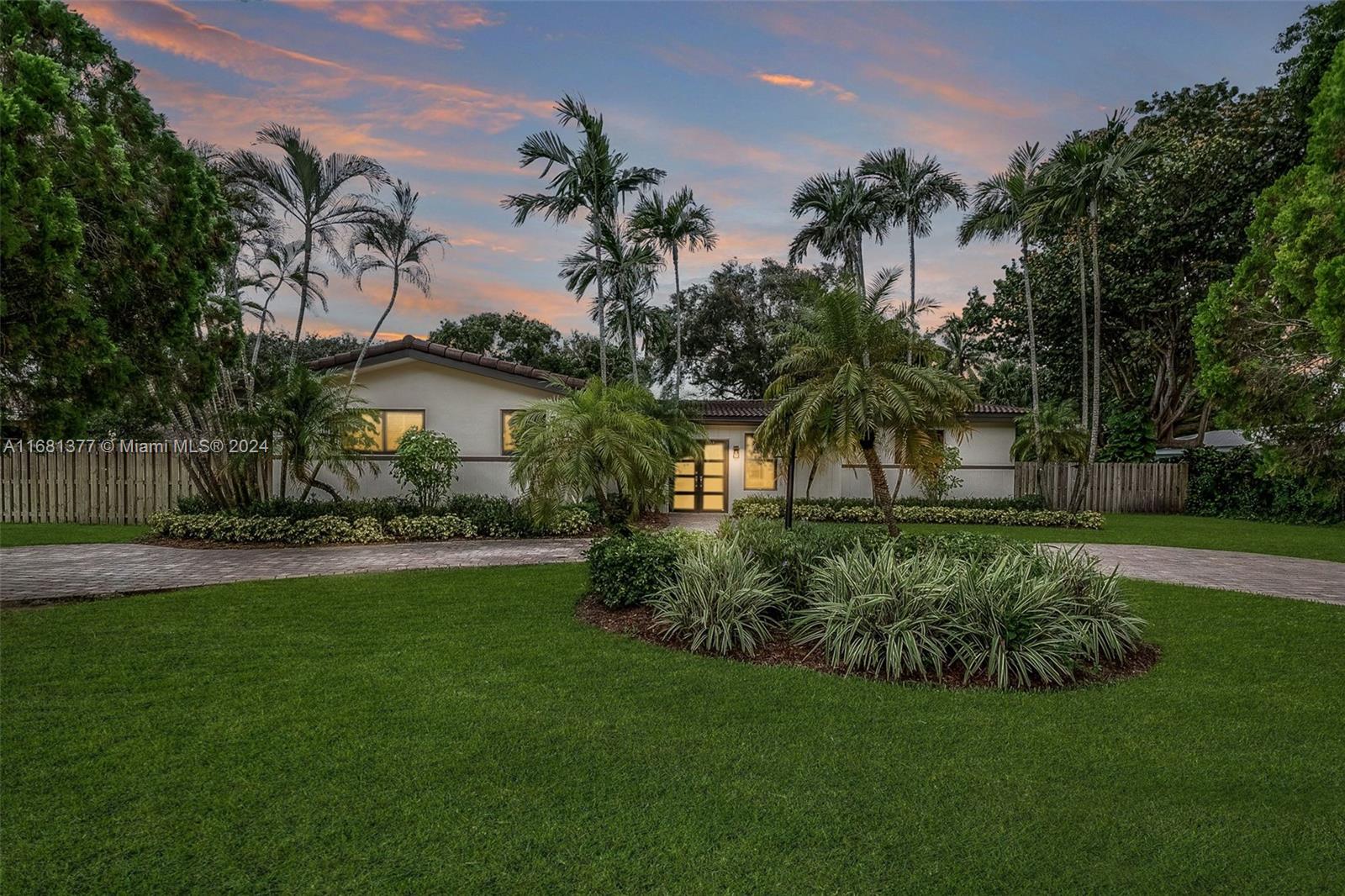 Property for Sale at 7901 Sw 133rd St, Pinecrest, Miami-Dade County, Florida - Bedrooms: 4 
Bathrooms: 3  - $1,610,000