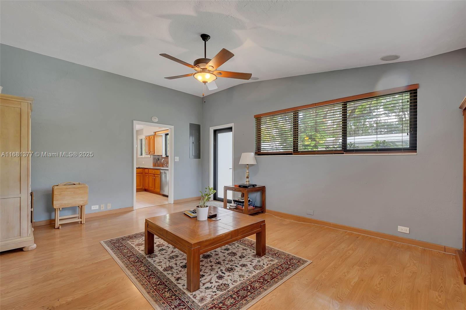 PINE TREE ESTATES 1ST ADD - Residential