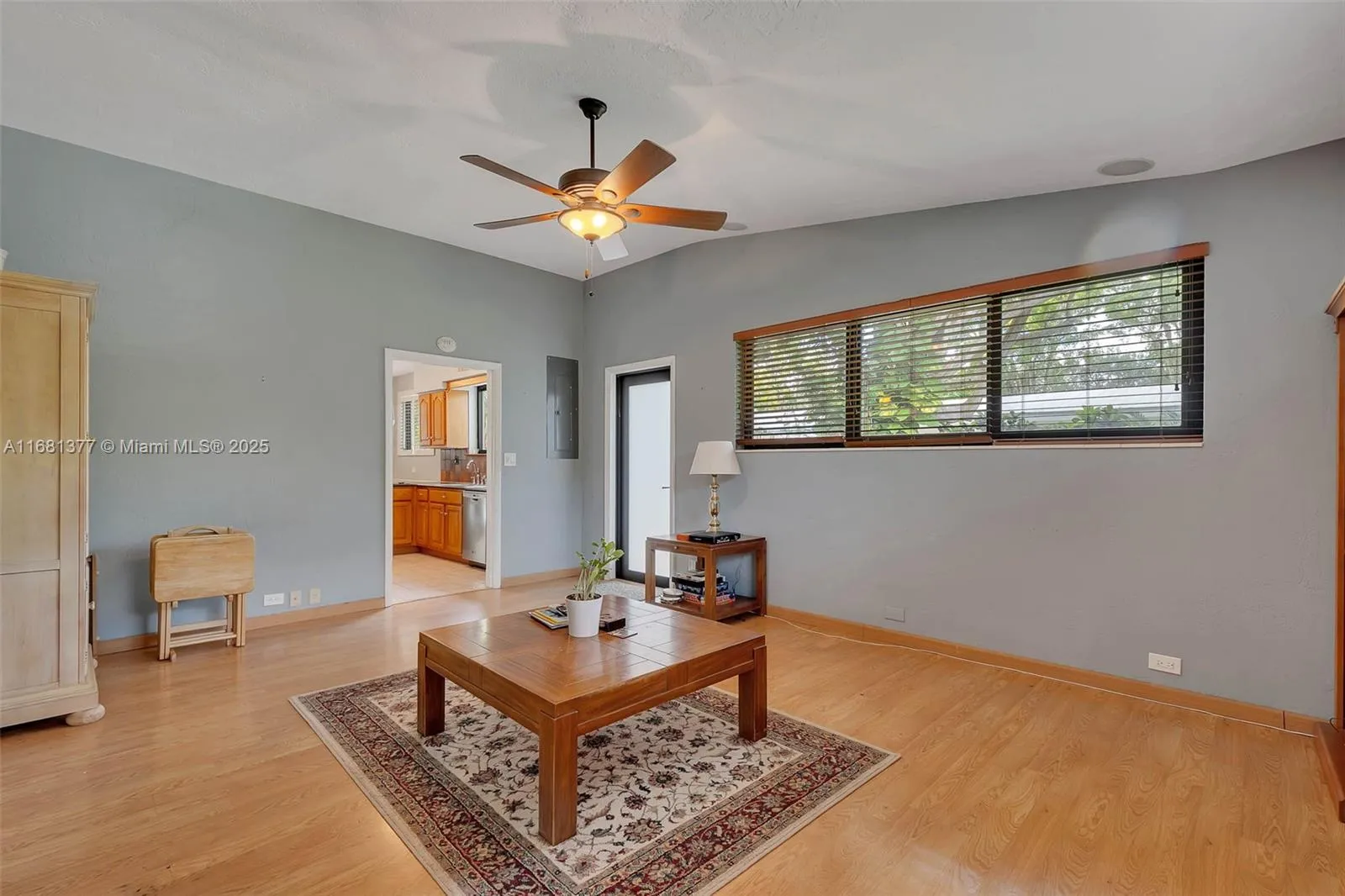 Pinecrest, Florida 33156, United States, 4 Bedrooms Bedrooms, ,3 BathroomsBathrooms,Residential,Active,37230