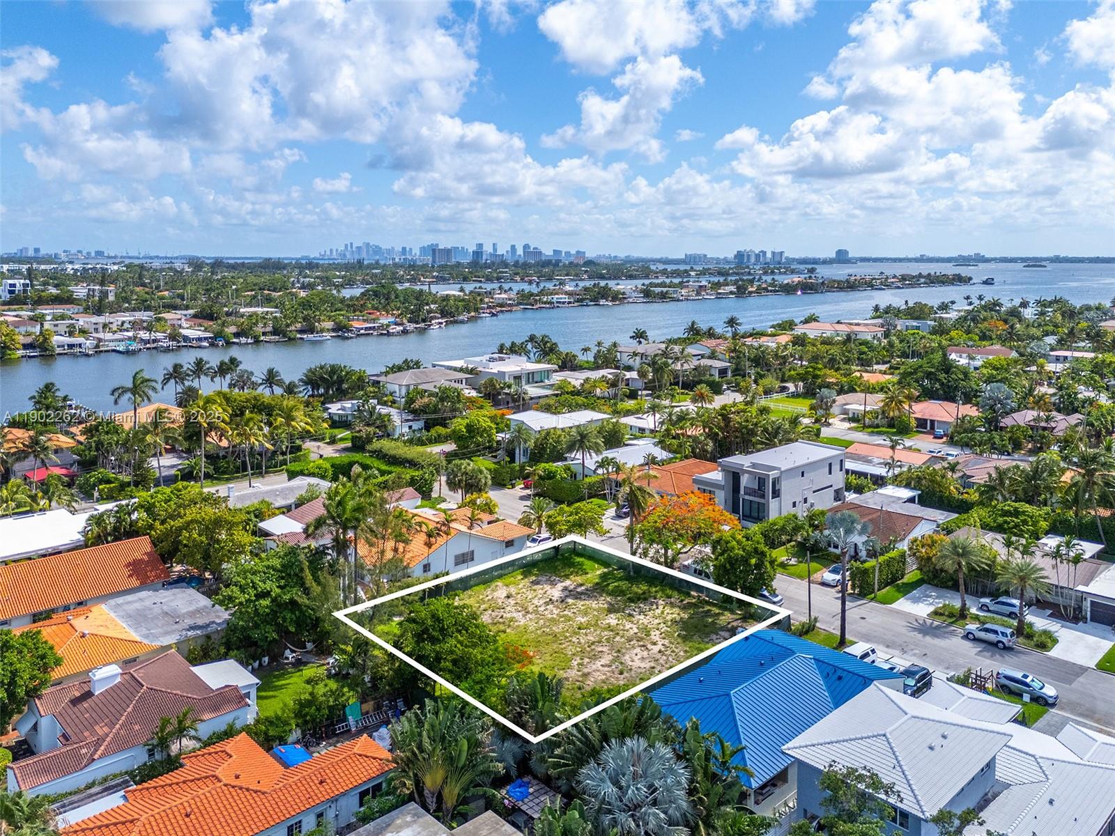 SECOND AMD PLAT OF NORMAN - Residential