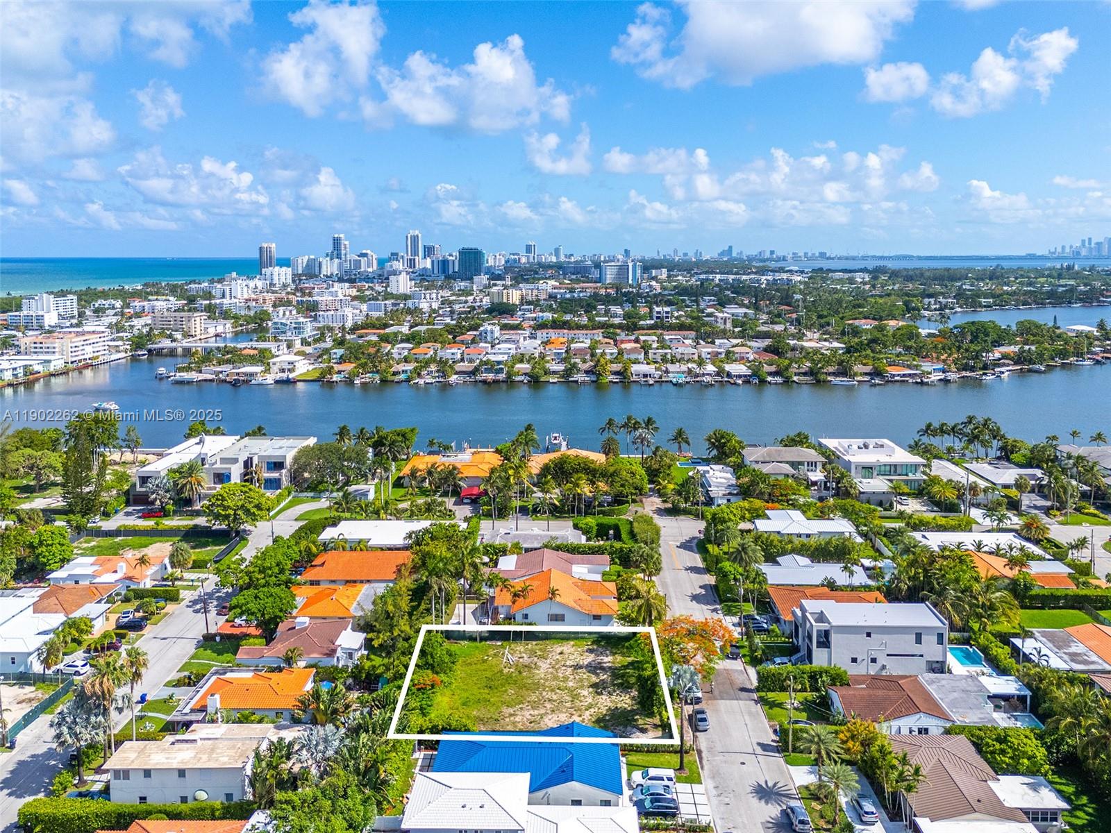 SECOND AMD PLAT OF NORMAN - Residential