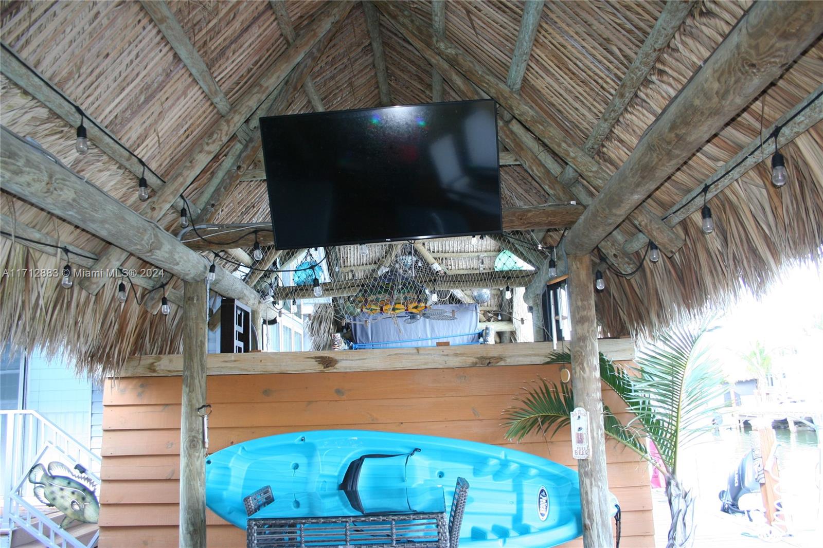 MANATEE COVE - Residential