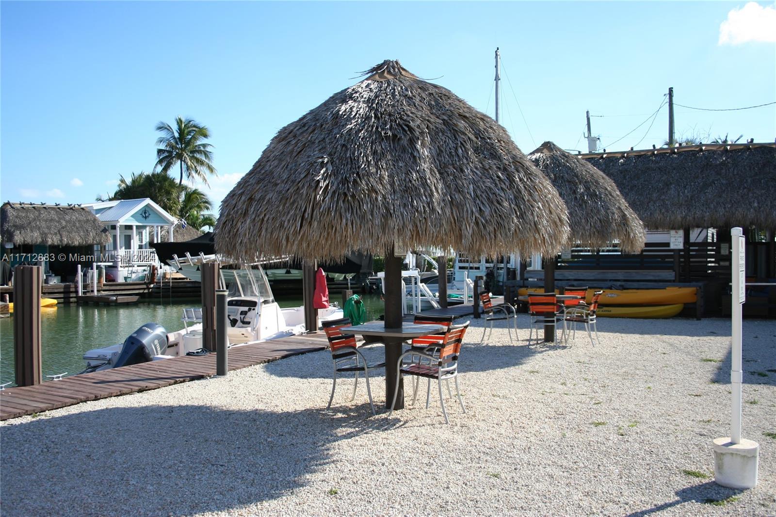 MANATEE COVE - Residential