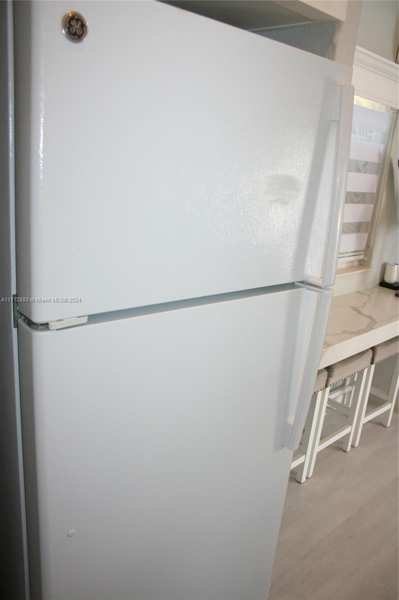 MANATEE COVE - Residential