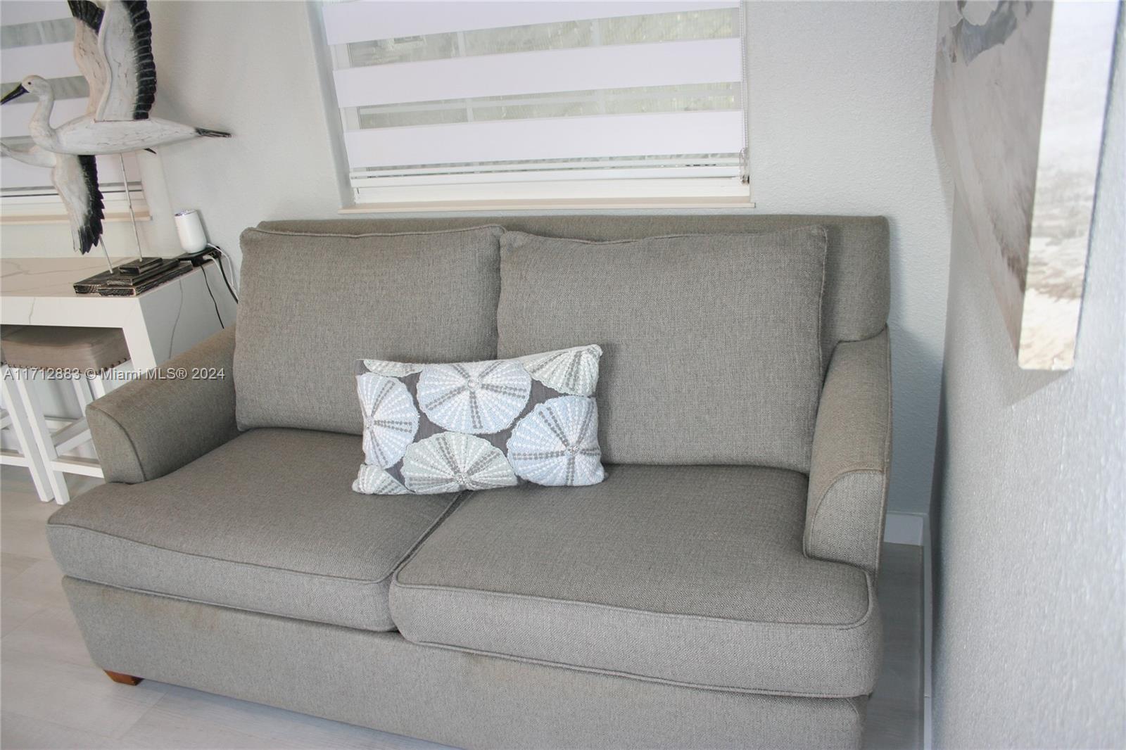 MANATEE COVE - Residential