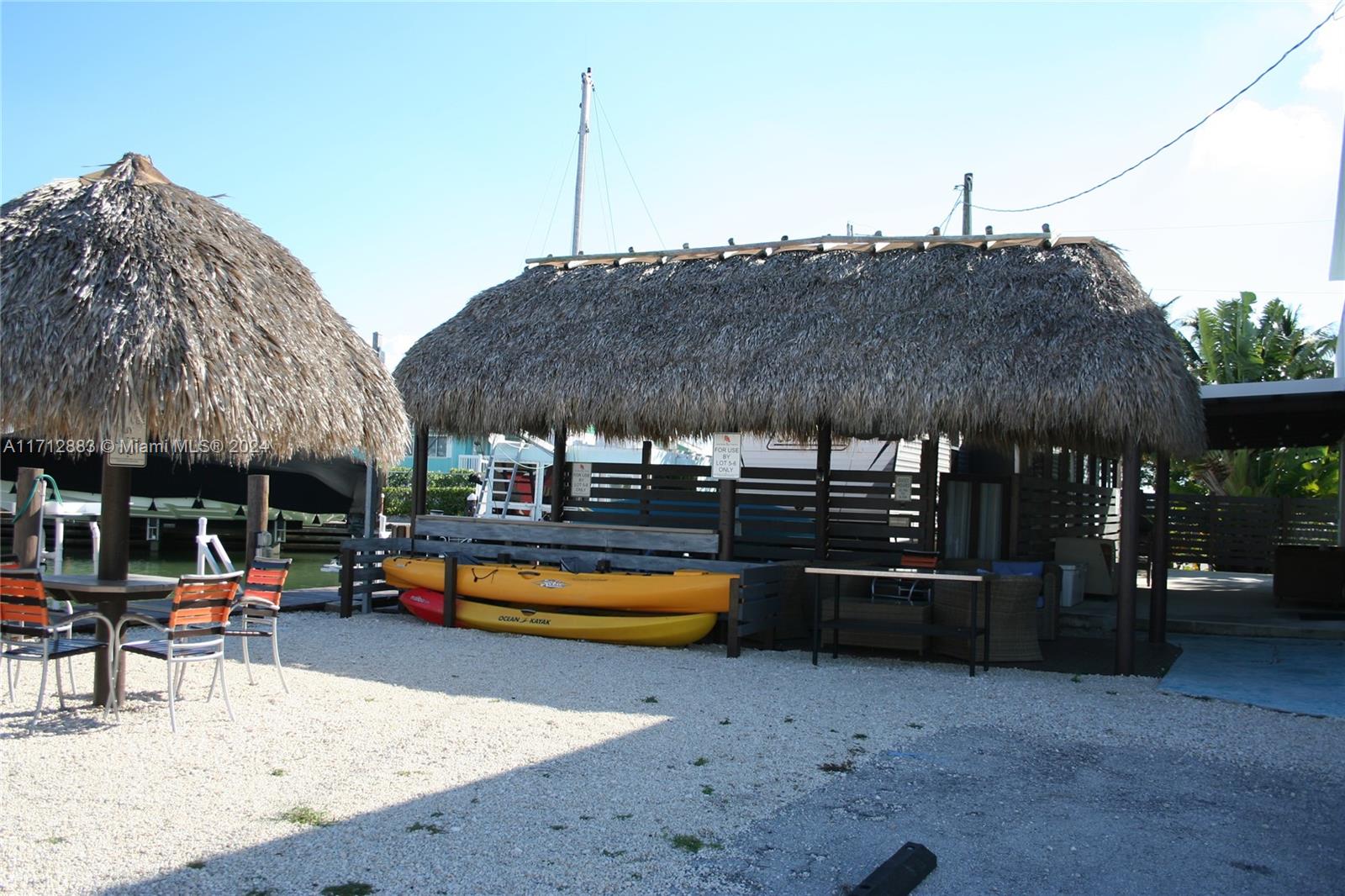 MANATEE COVE - Residential