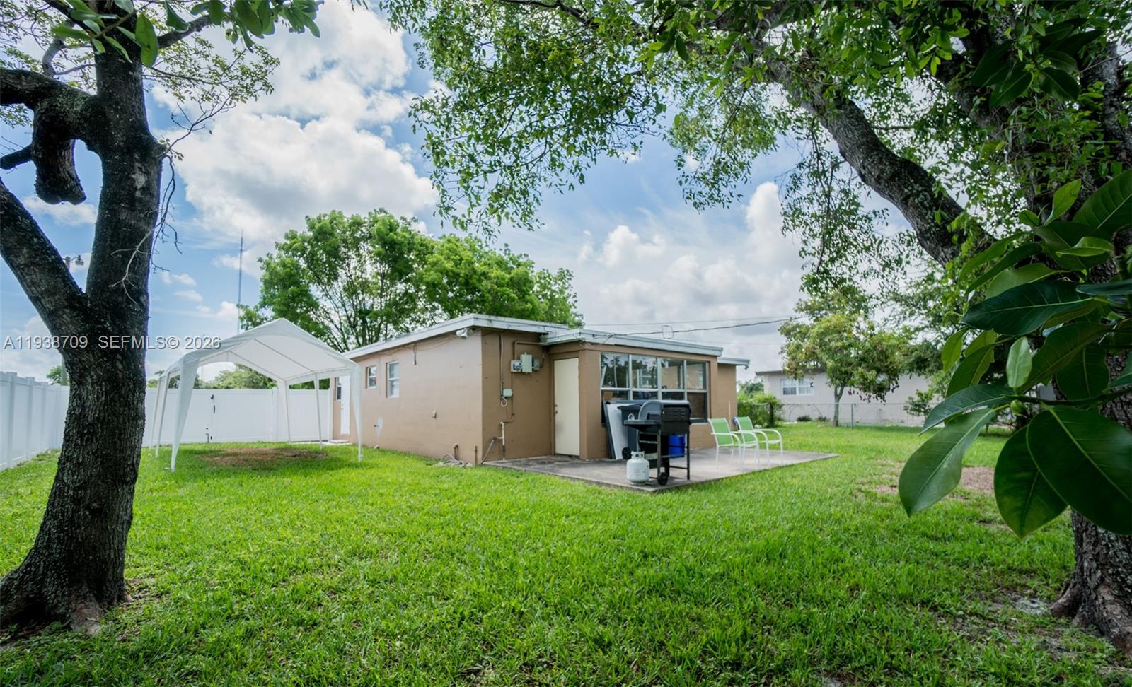 MIAMI GARDENS ESTATES SEC - Residential