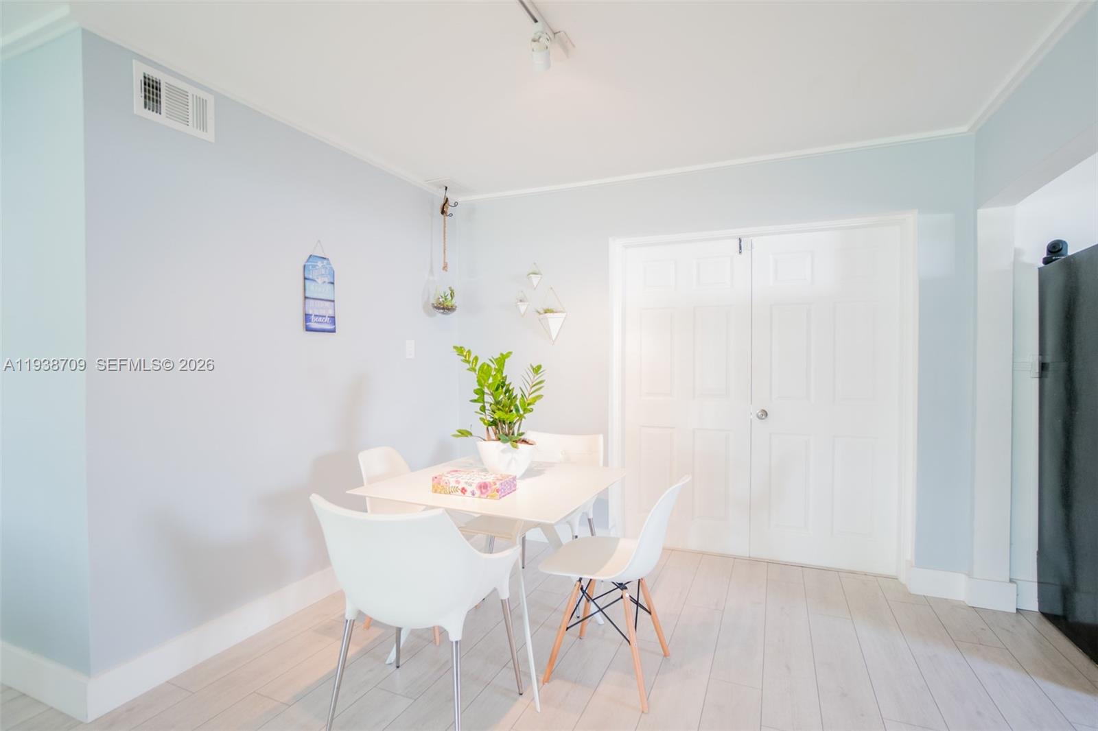 MIAMI GARDENS ESTATES SEC - Residential