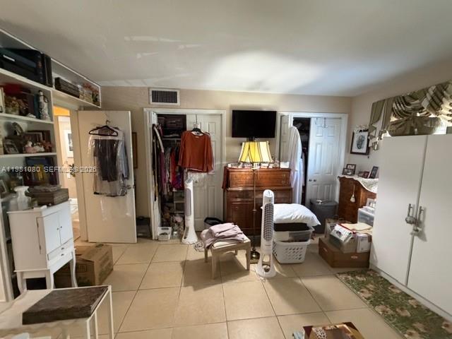 SILVER PALMS AT DADELAND - Residential