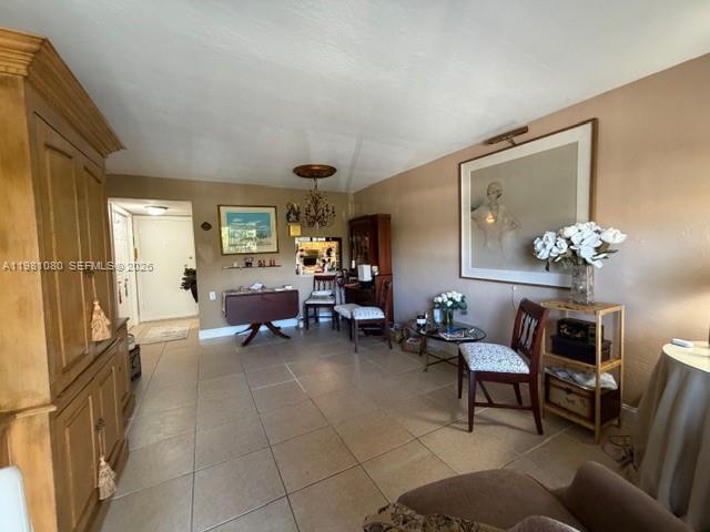 SILVER PALMS AT DADELAND - Residential