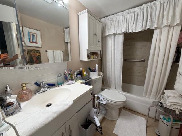 SILVER PALMS AT DADELAND - Residential