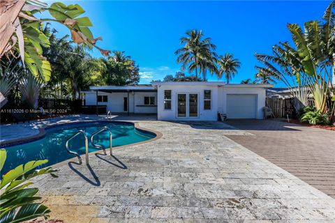 Single Family Residence in Hollywood FL 4217 Jefferson St St 41.jpg