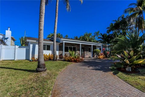 Single Family Residence in Hollywood FL 4217 Jefferson St St 46.jpg