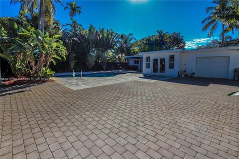 Single Family Residence in Hollywood FL 4217 Jefferson St St 42.jpg