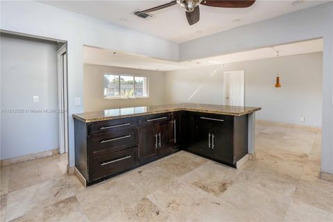 Single Family Residence in Hollywood FL 4217 Jefferson St St 12.jpg