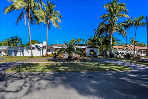 Single Family Residence in Hollywood FL 4217 Jefferson St St 45.jpg