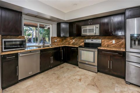 Single Family Residence in Hollywood FL 4217 Jefferson St St 11.jpg