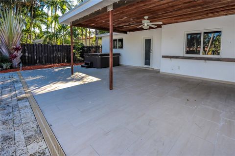 Single Family Residence in Hollywood FL 4217 Jefferson St St 33.jpg