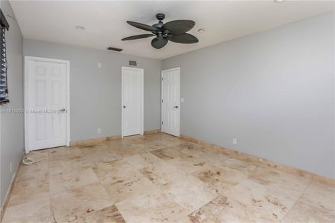 Single Family Residence in Hollywood FL 4217 Jefferson St St 22.jpg